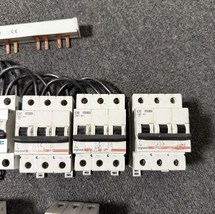 Sigurante trifazice 32a, 40a, 63a, moller, legrand, eaton, bticino
