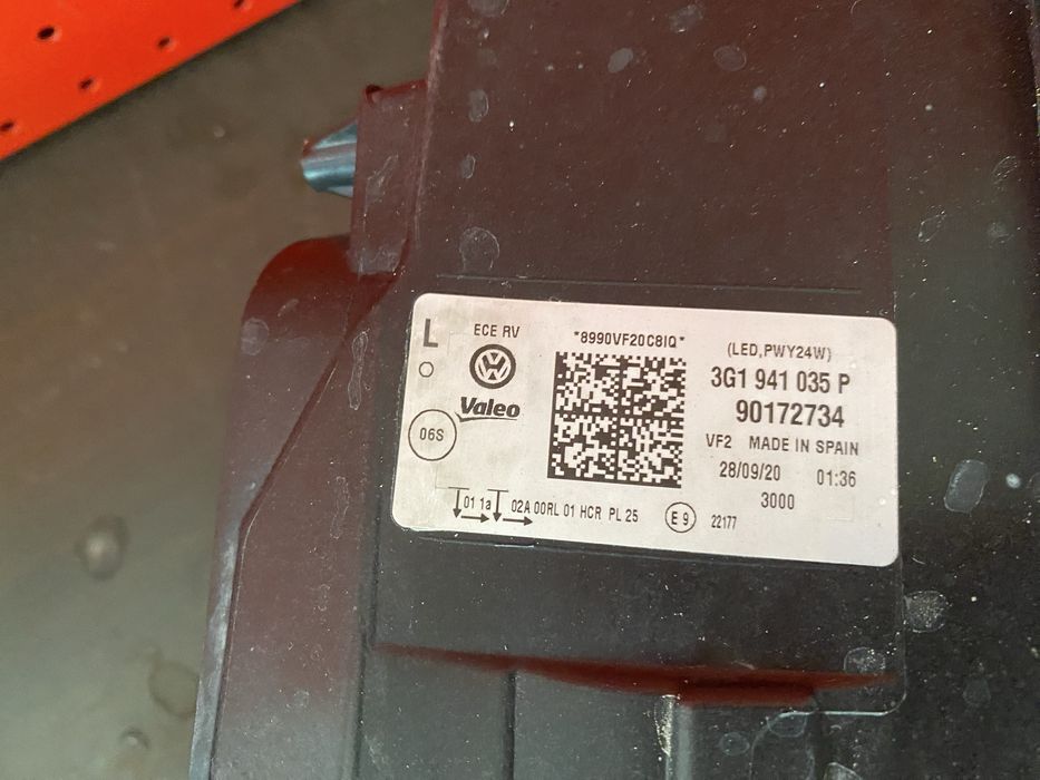 Far stanga full led Vw Passat B8 Facelift