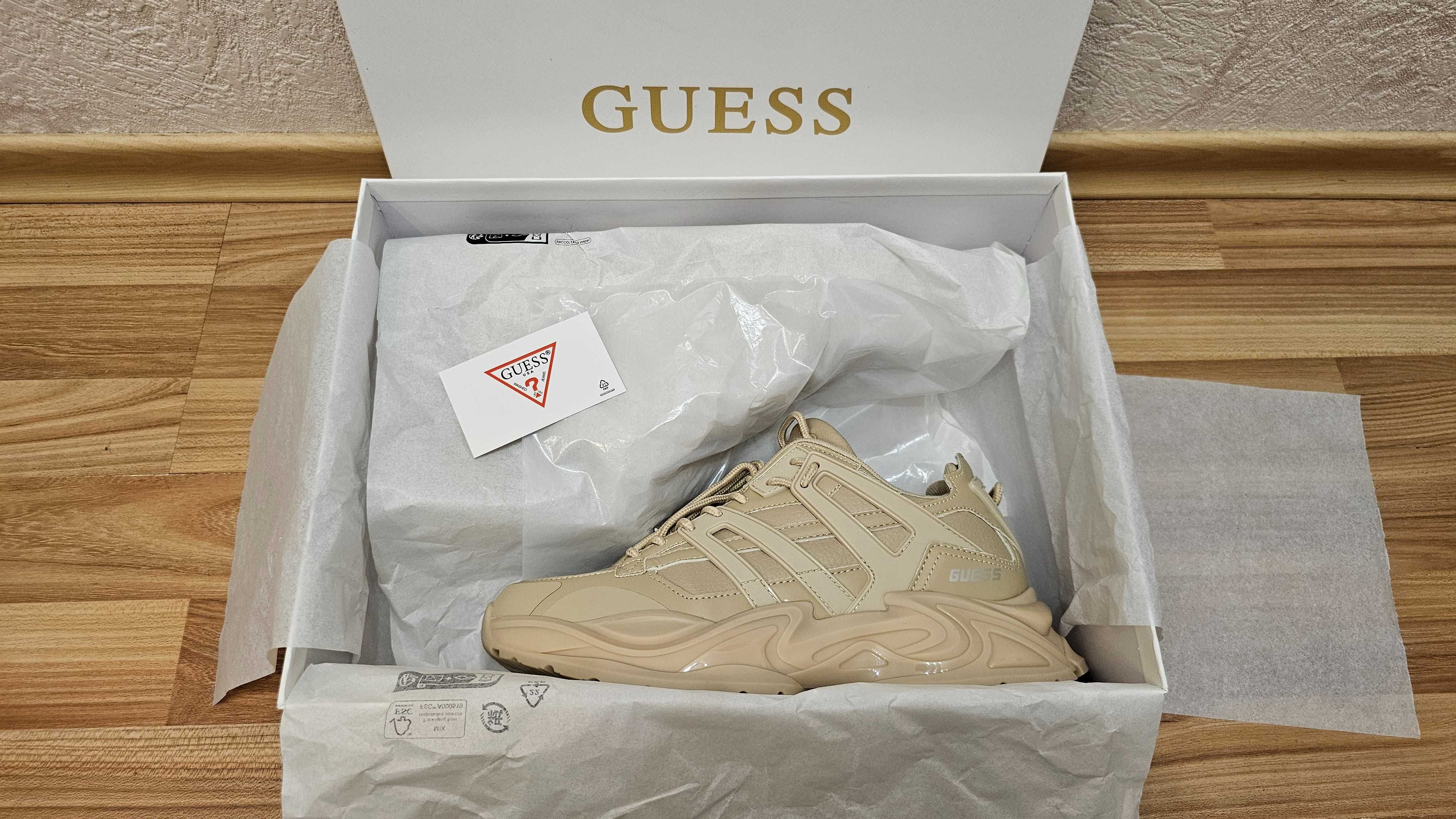 Мъжки маратонки Guess Belluno - 39 номер