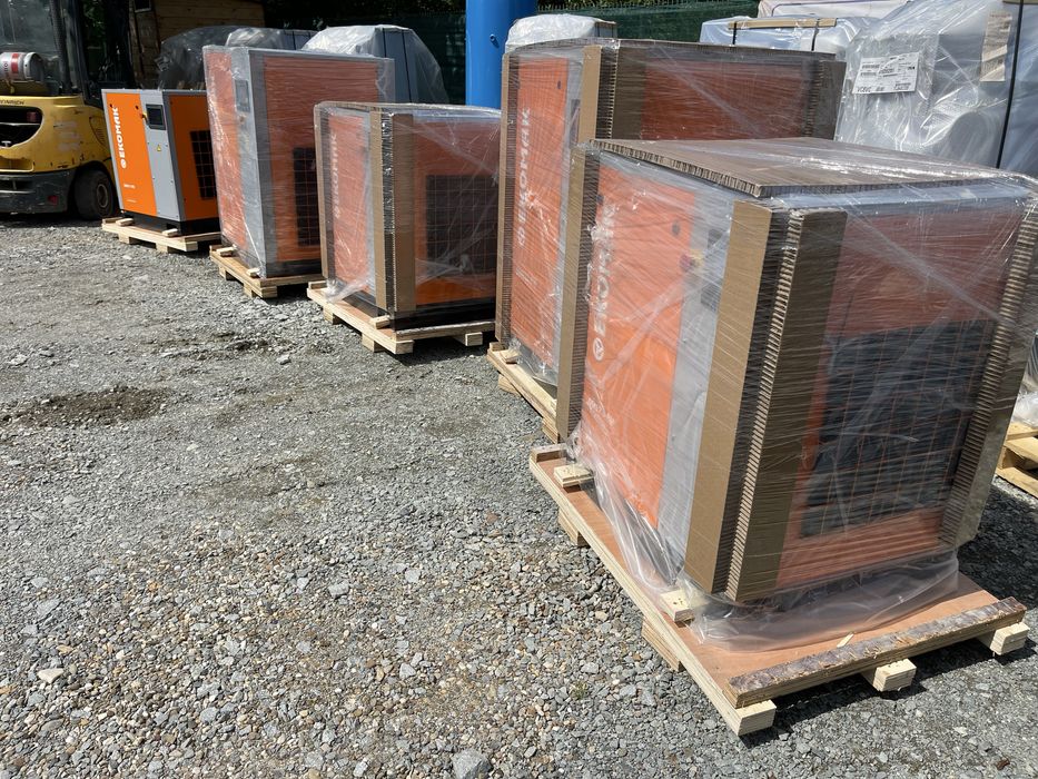 Compresoare cu surub EKOMAK Inverter - Consum de energie redus cu 50%