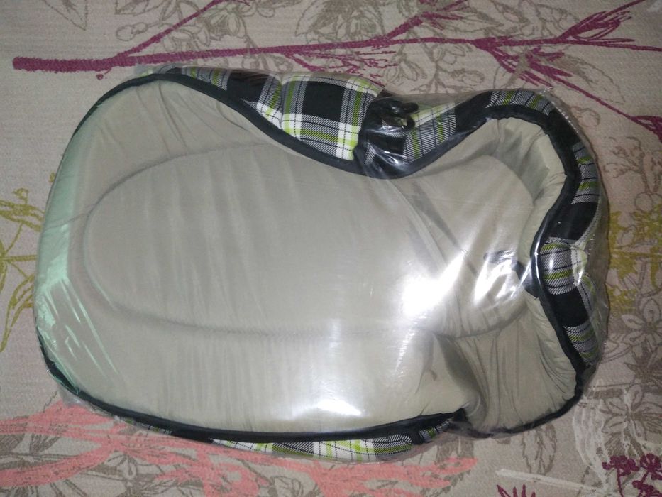 Papucel pentru pisici, 58x37x10 cm , multicolor, 1 buc