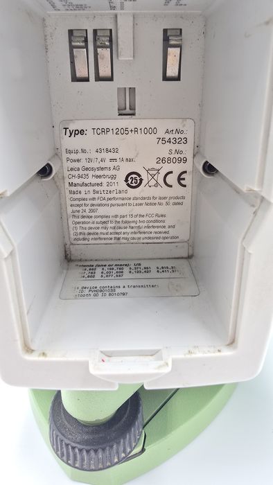 Statie robotica Leica TCRP1205+ R1000 + controller  CS15