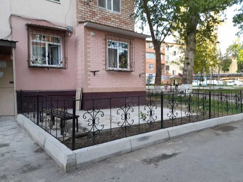 Срочно продается 2/1/4 квартира в Чилонзаре 6 возле дороги 45кв 65000$