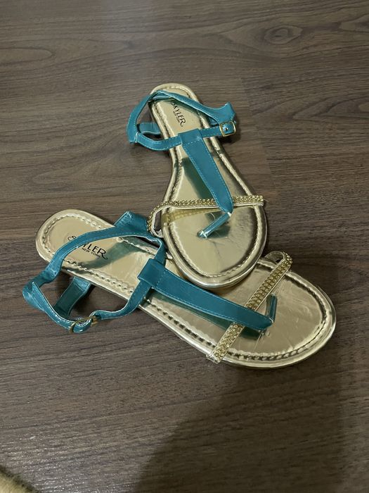 Кроссовки ,босоножки кожанные, сандали и кроссовки детские и взрослые