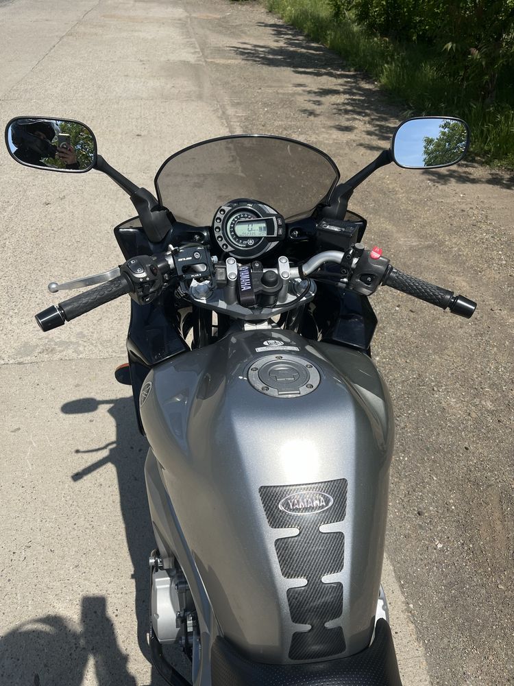 Yamaha FZ6 Fazer