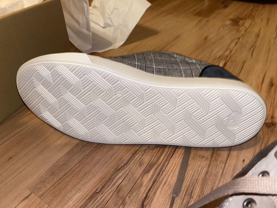 Чисто нови мъжки обувки