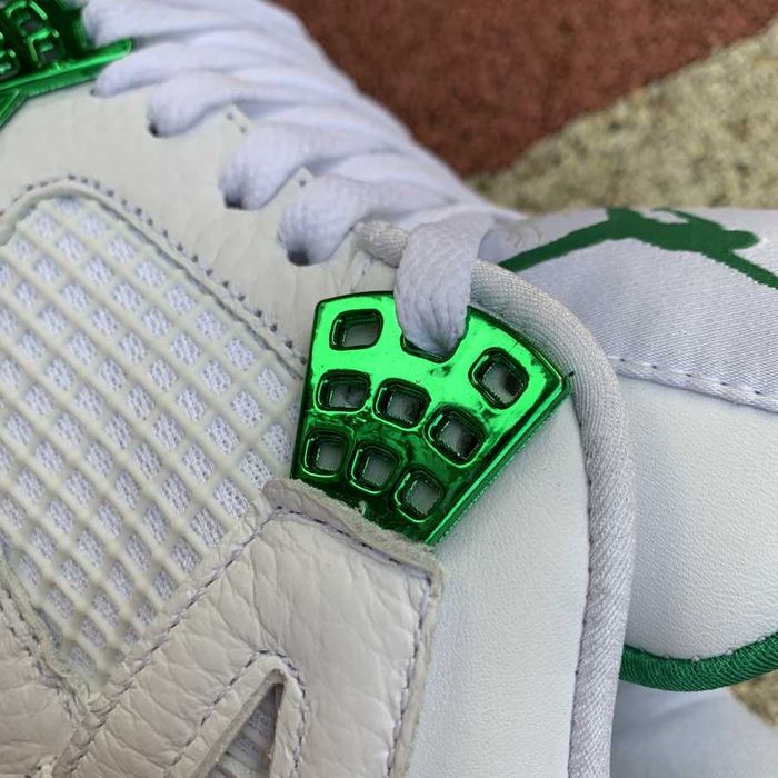 Air Jordan 4 Retro 'Green Metallic'