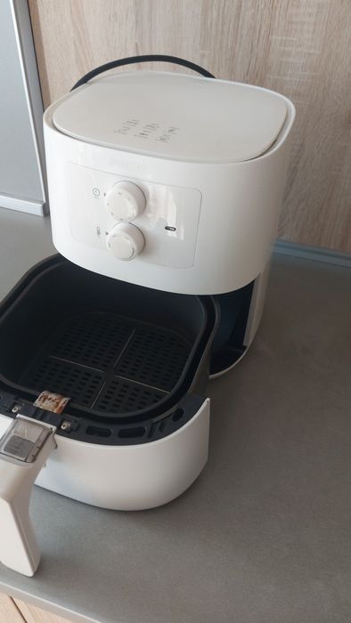 Фритюрник с горещ въздух