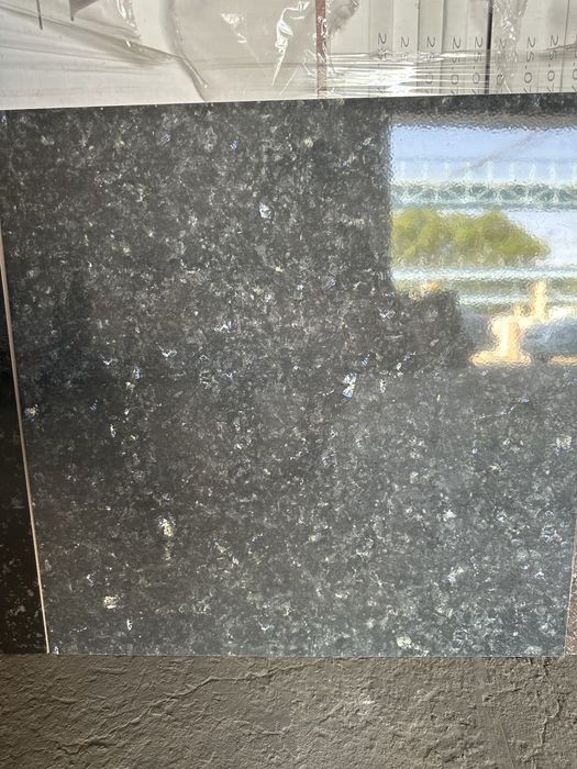 Кафел и керамогранит и керамика