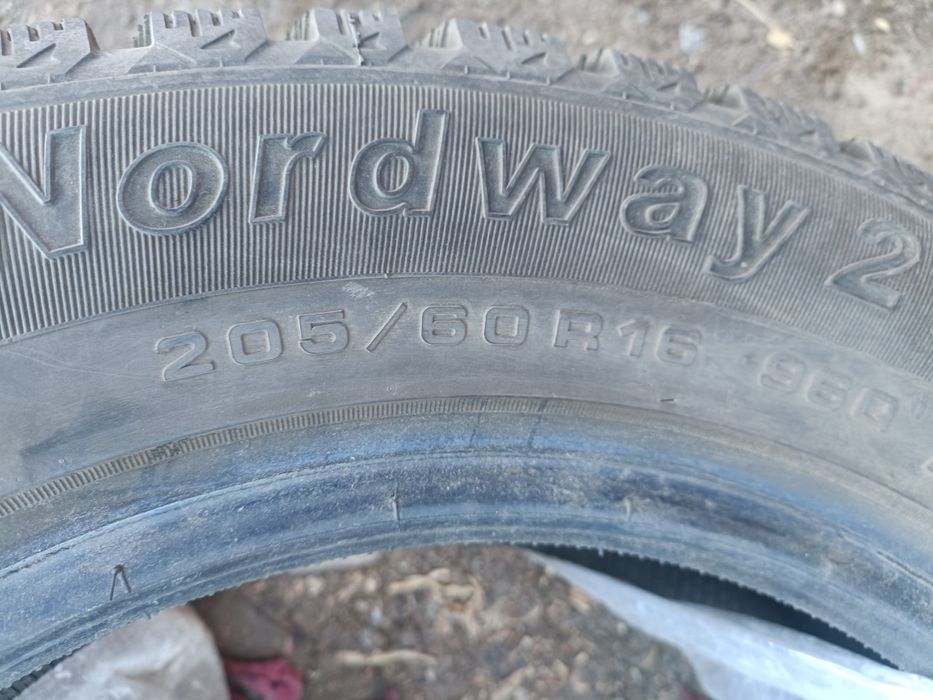 Б/у покрышка 16 рр