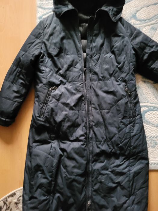 Пуховик женский зимний с капюшоном