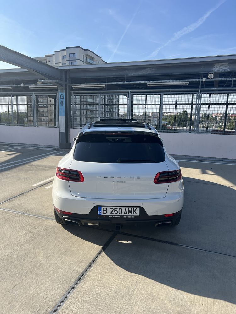 Porsche Macan 2.0T 4x4/Bose/Panoramic/Ventilatie/Chrono/
