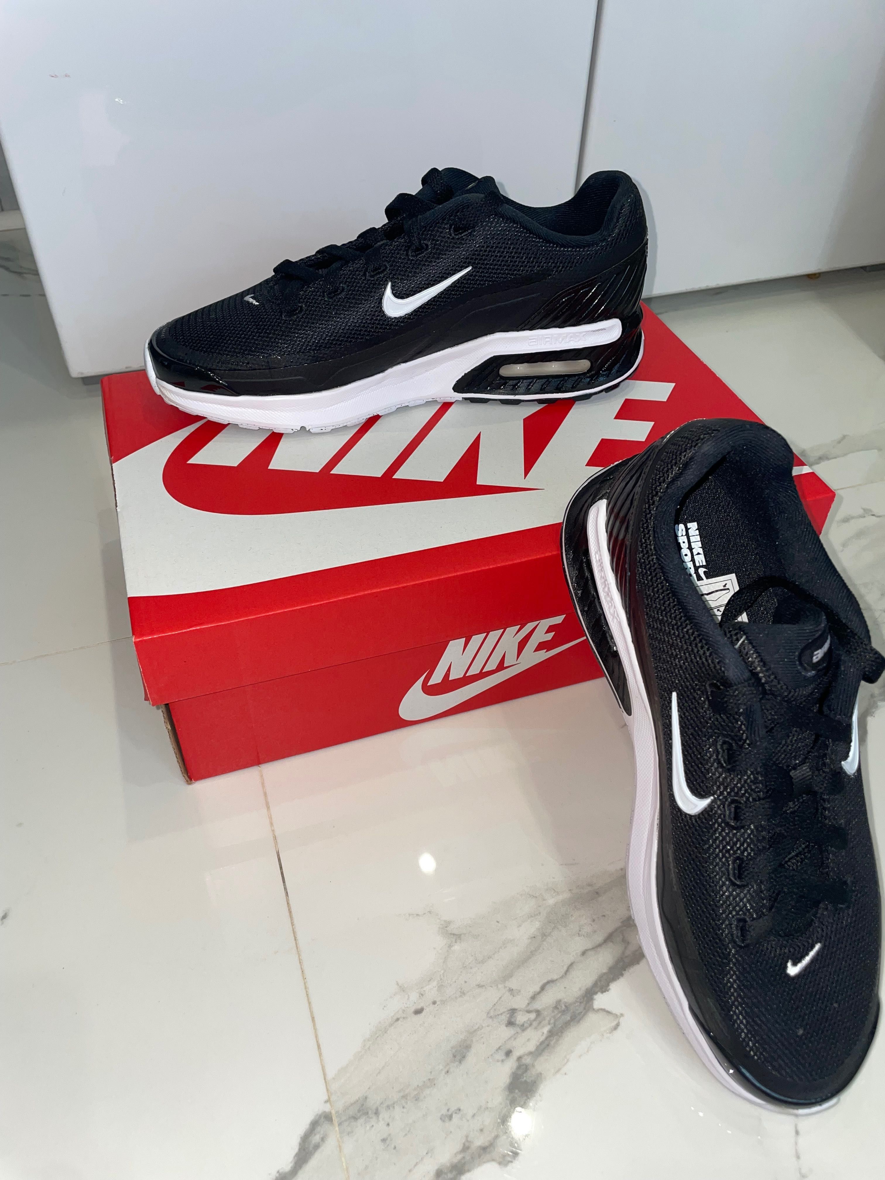 Дамски маратонки Nike Air Max BIA