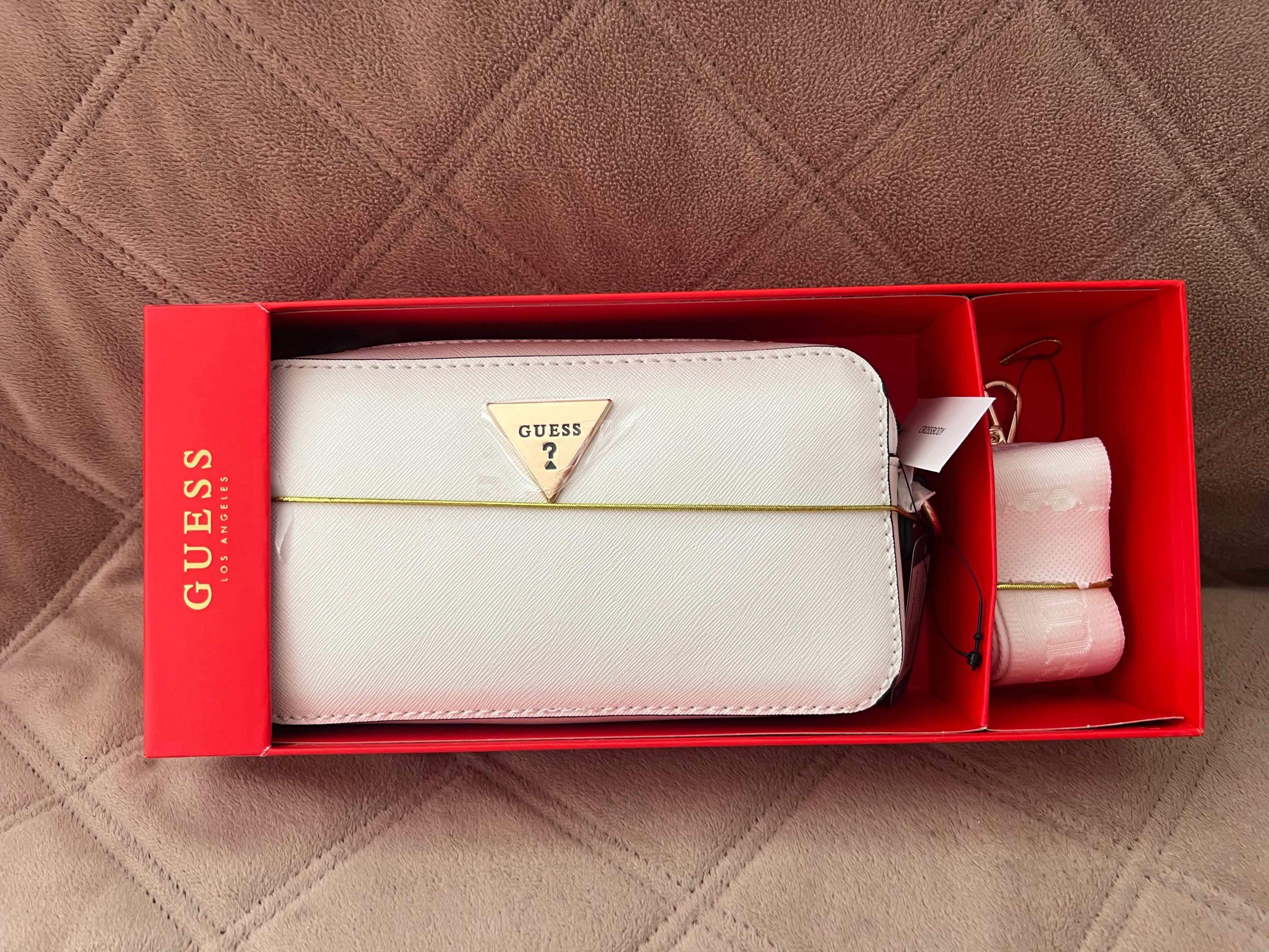 НАМАЛЕНИЕ 99 лв не 169 лв Guess Оригинална чанта през рамо