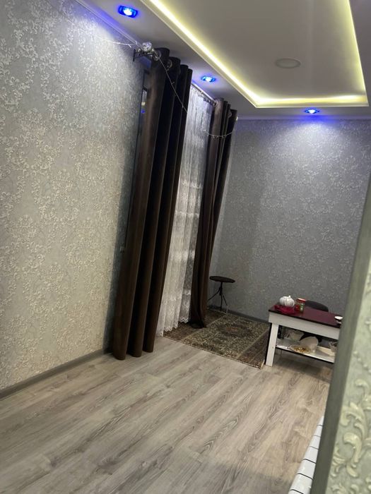 Angren Продается СВОЯ 2х комнатная квартира в ценре вдоль дороги