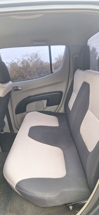 Mitsubishi l200 4x4 roti 33 inch