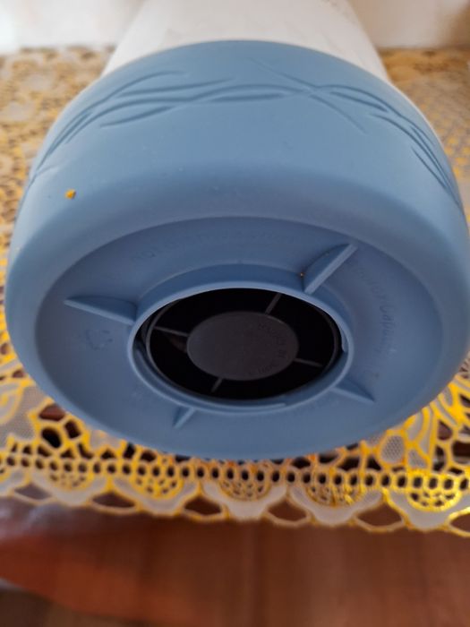 Термос  на  1л новый  в упаковке