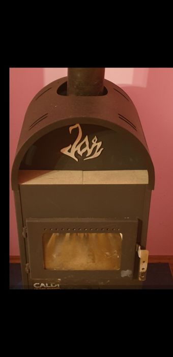 Vând semineu CALDI JAR