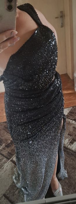 Дълга официална рокля с паети размер 38 М