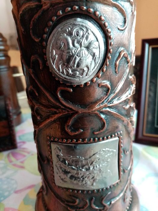 Инкрустирана медна  бутилка икона 750 мл, 1960 г. Тревненска школа.