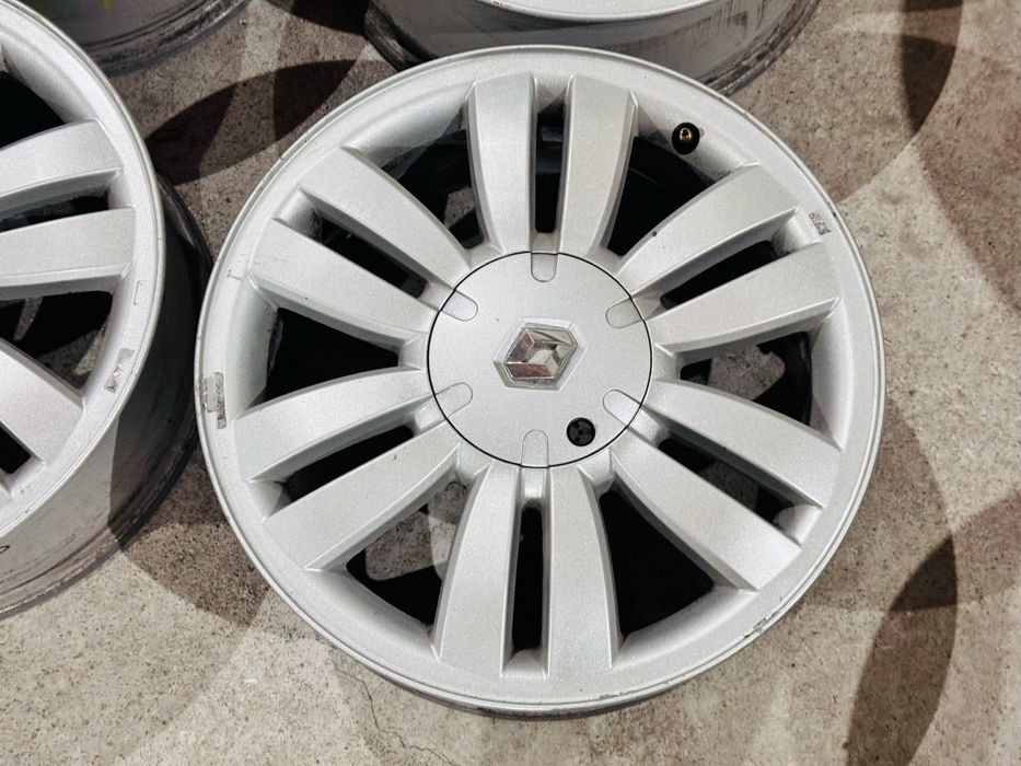 4бр ал Renalt Laguna Espase 17цола оригинални