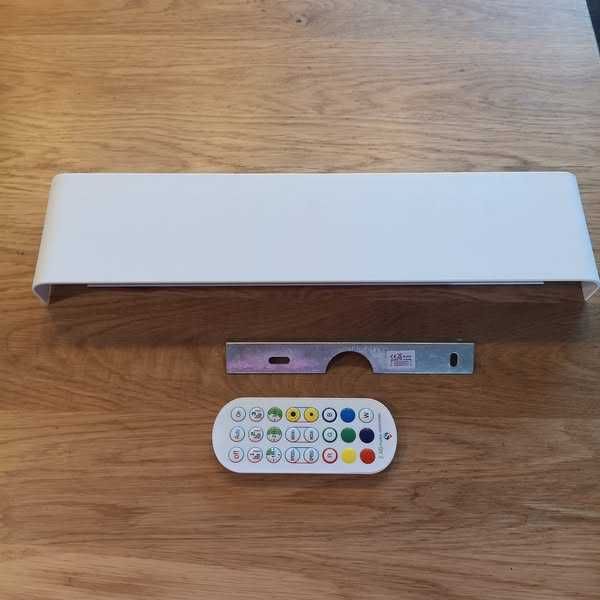НОВА! Смарт RGB димируемa LED стенна лампа с дистанционно управление