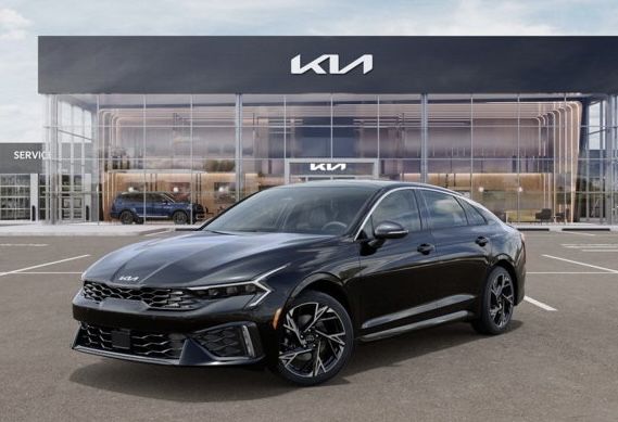 Kia K5 фулл 2025