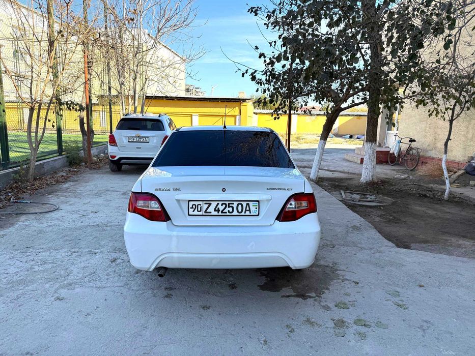 Нексия 2 1.6 Донс люкс кондиционер