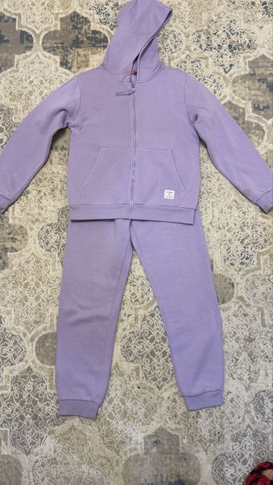 Спортивные костюмы на девочек