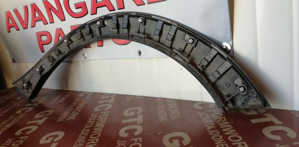 Заден десен надкалник/лайстна Subaru XV Crosstreck 2013-2016