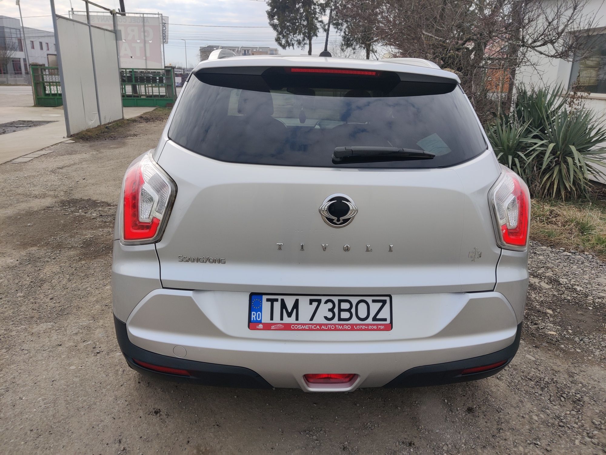 Vând Ssangyong Tivoli 1,6 benzina +gpl