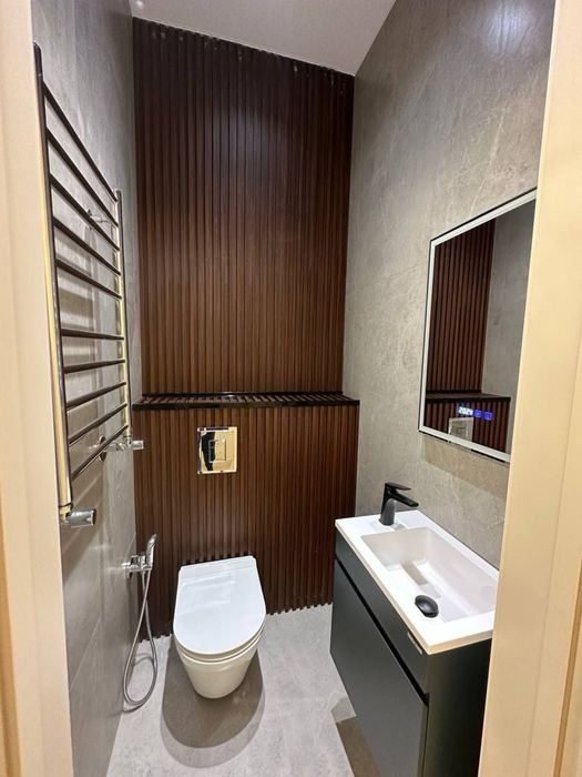 Продам 4/12/12 ЖК NRG Буз базар Максим Горького