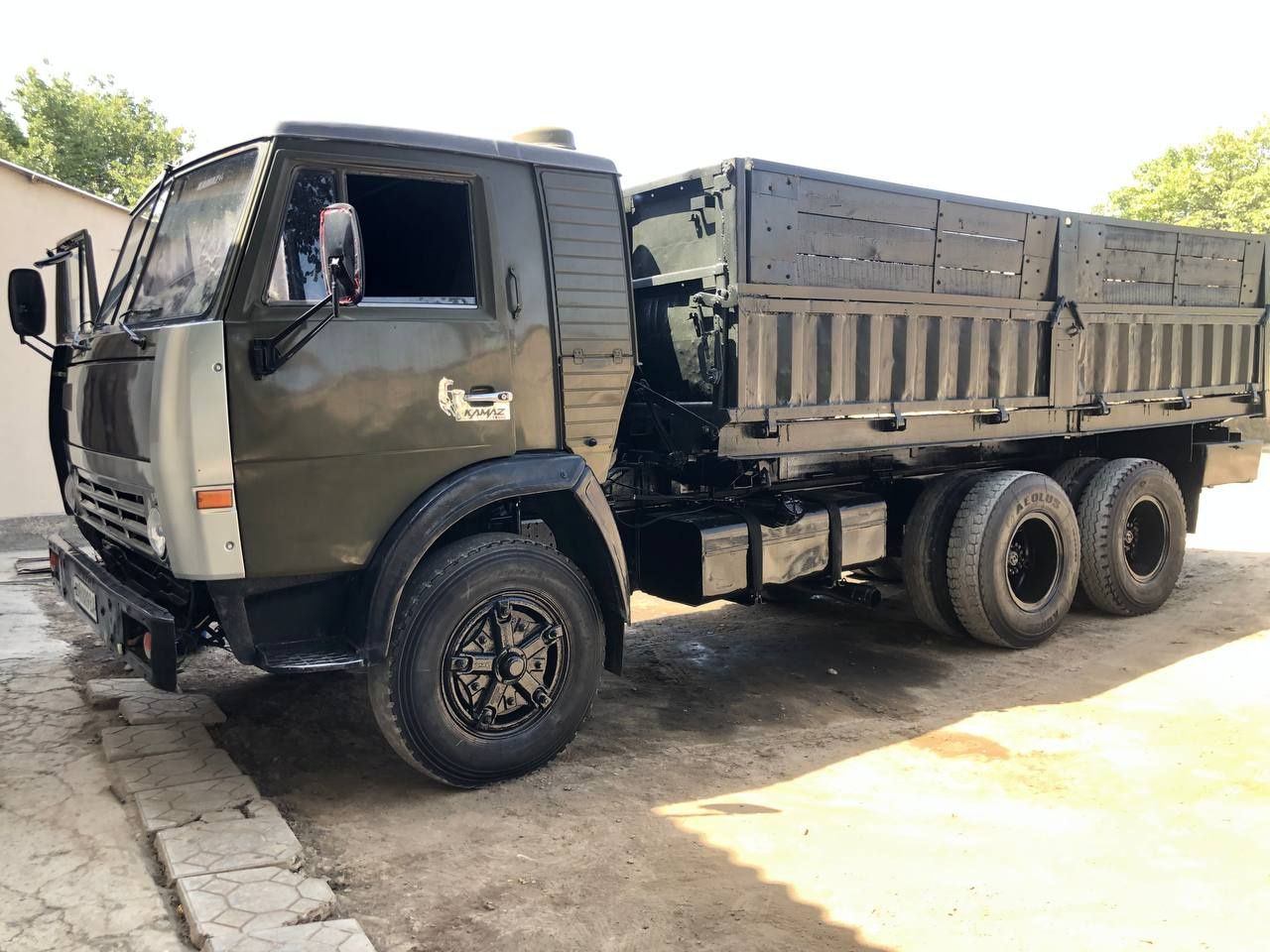 Kamaz selxoz sotiladi yurishi zur  55102 zernavozyevro tayga