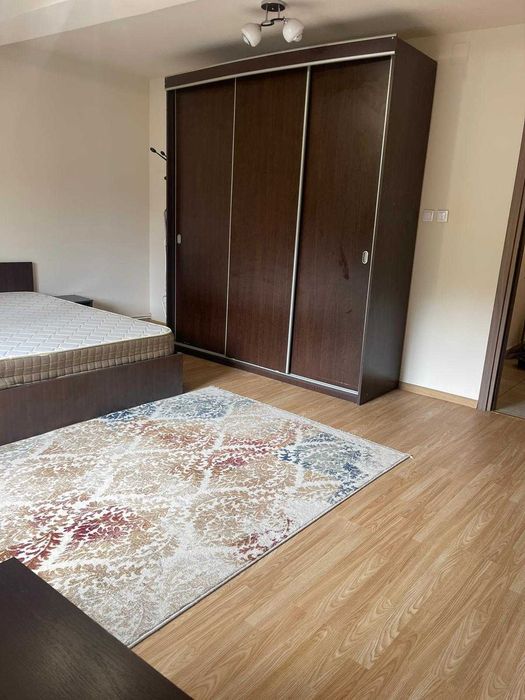 Particular, Inchiriez Garsoniera Decomandata Bdul Brancoveanu