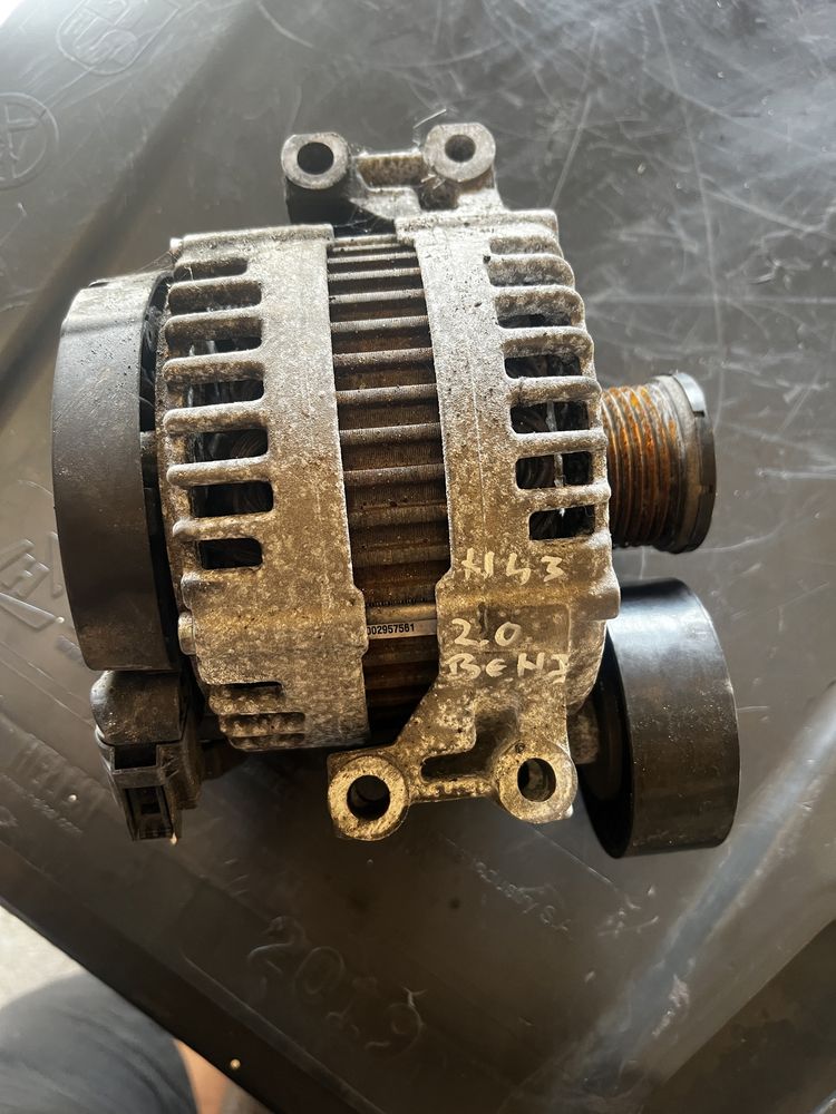 Alternator seria 1 2.0 benzina N43B20 A