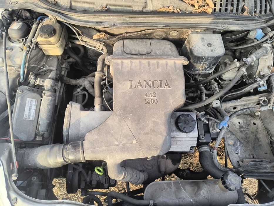 Фиат ипсолон 1.4 бензин на части