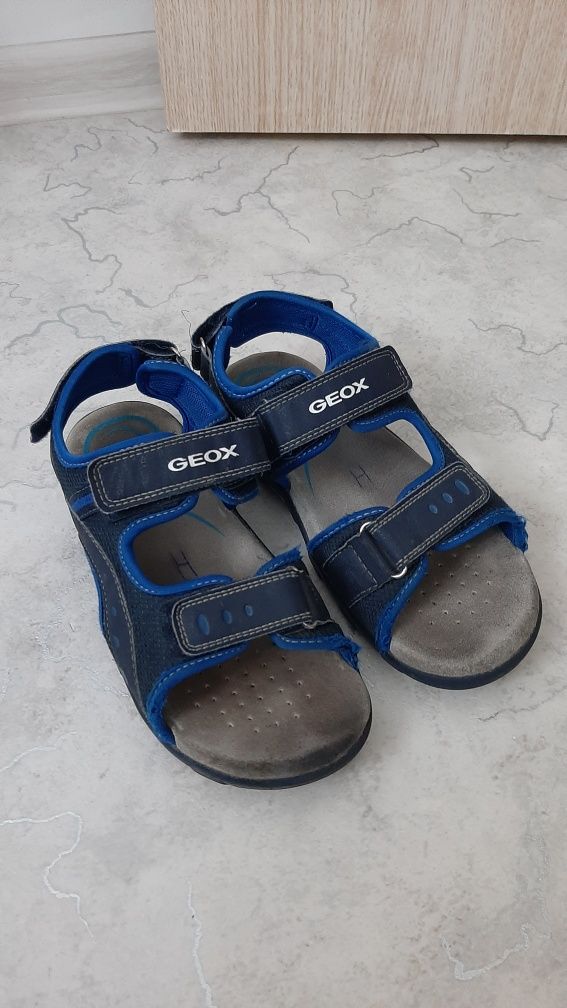 Босоножки сандалии мальчика 36-размер