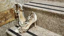 Елегантни сандали Vince Camuto - оригинални дизайнерски обувки