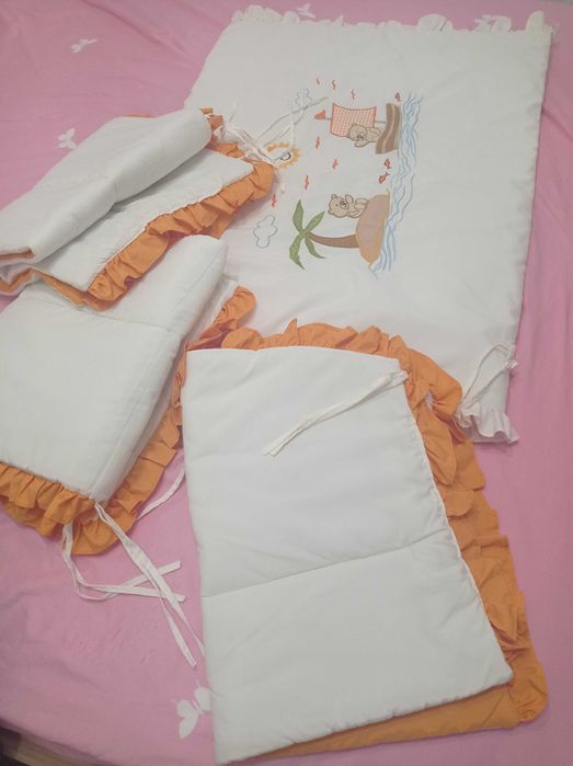 Бебешка завивка с обиколници