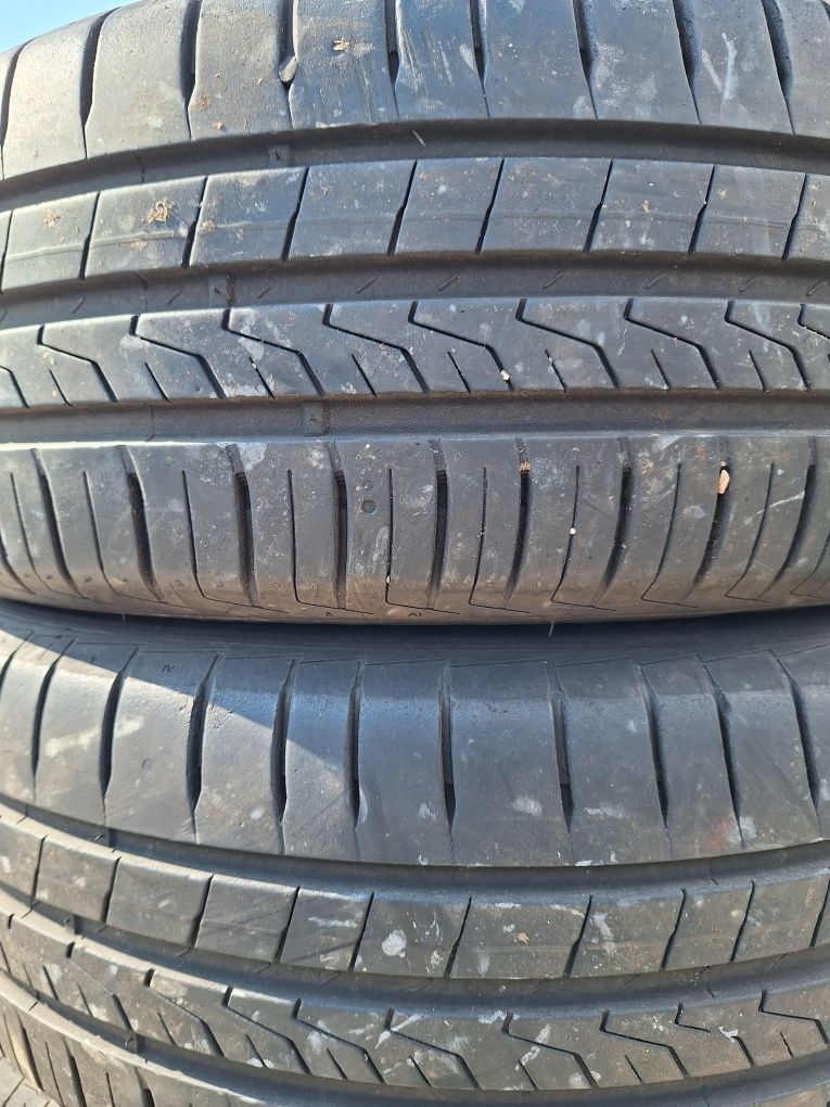 Anvelope Hankook 205/60/16 de vară 4 buc ff bune