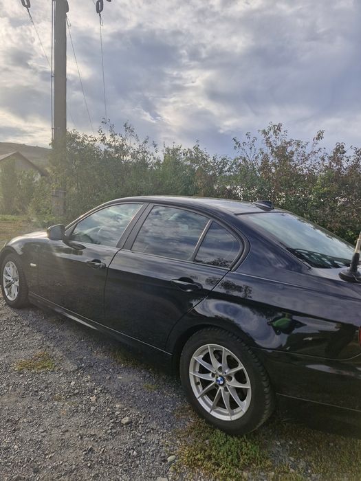 Vând BMW Seria 3