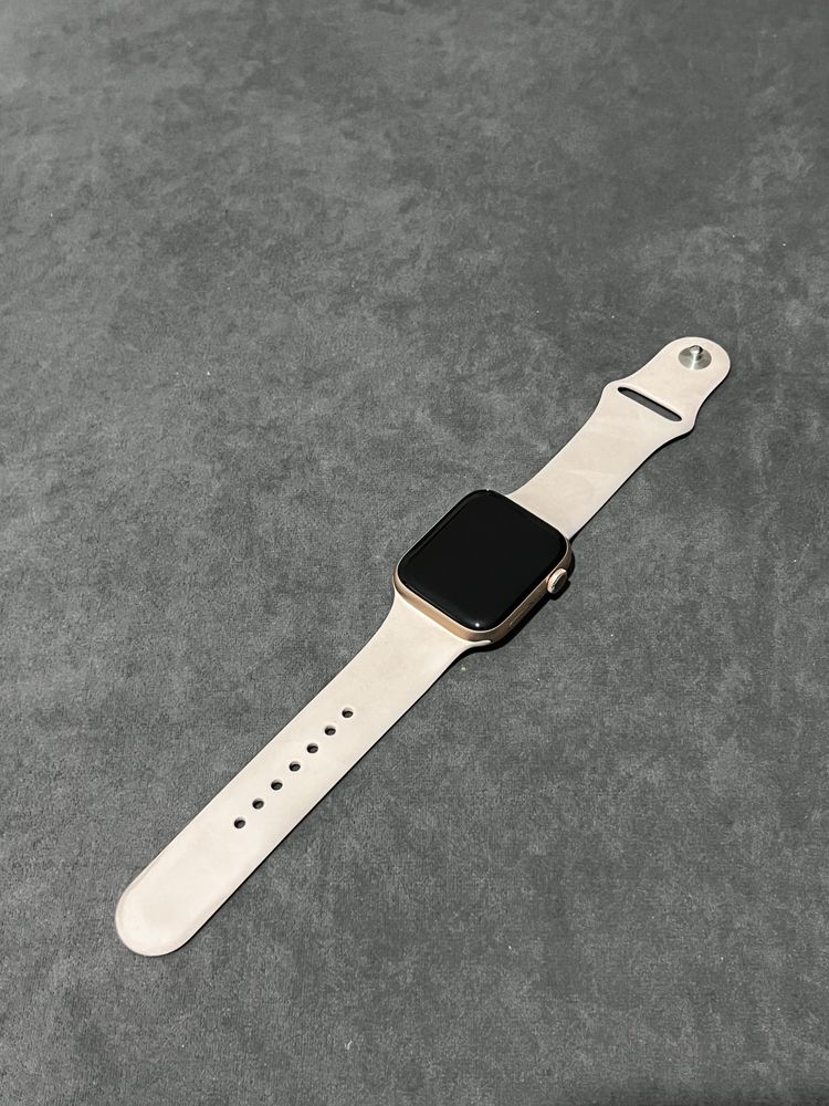 Продам Apple Watch 6. 44mm