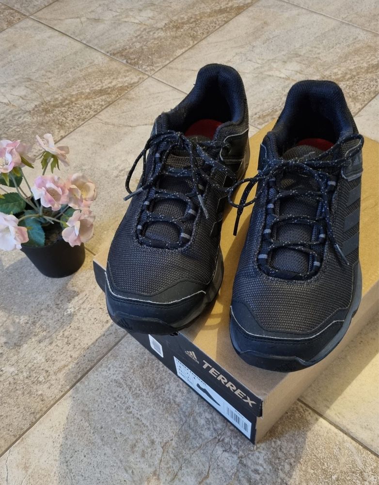 Adidas  Terrex barbati mărimea 41