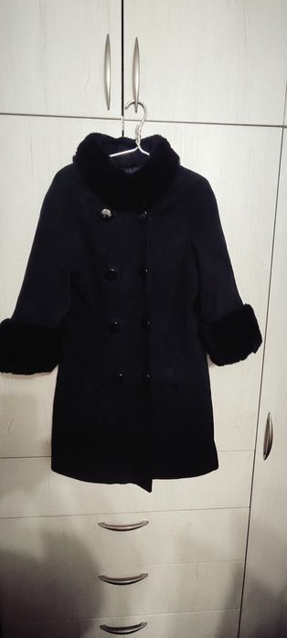 Продам осеннюю дублёнку