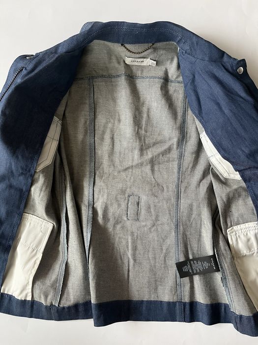 COACH : Ново дънково яке/ сако размер 6- М / Оригинал