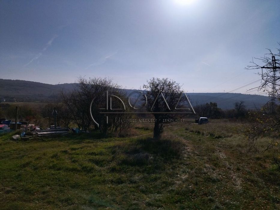 Продава се Парцел в с. Градец, Област София-област - 1161 кв.м за 24 €/кв.м - Снимка #4