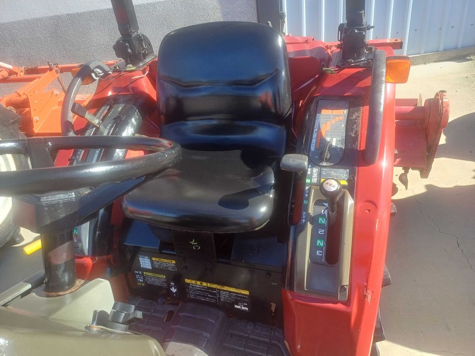 Трактор MITSUBISHI, модел MT170