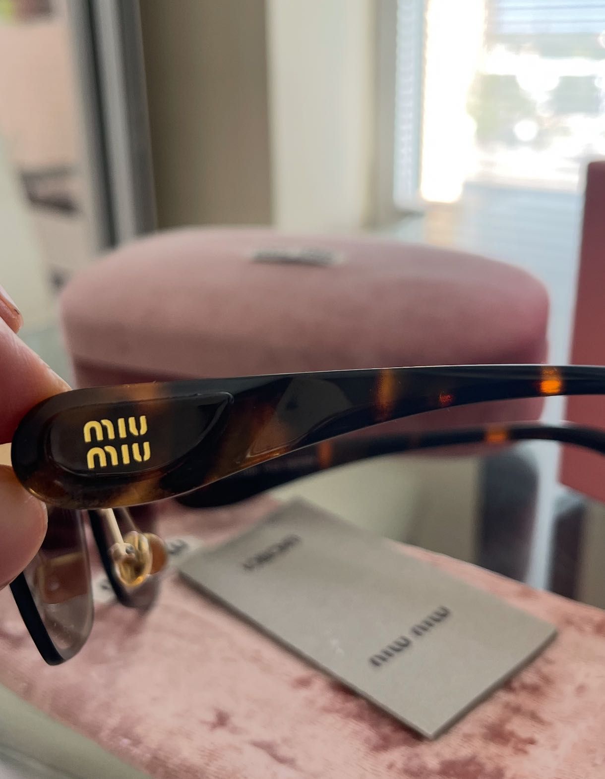 Miu Miu Слънчеви очила