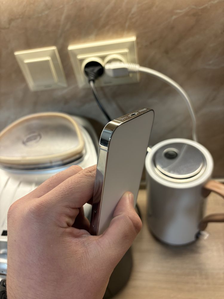 iPhone 14 pro max 128gb