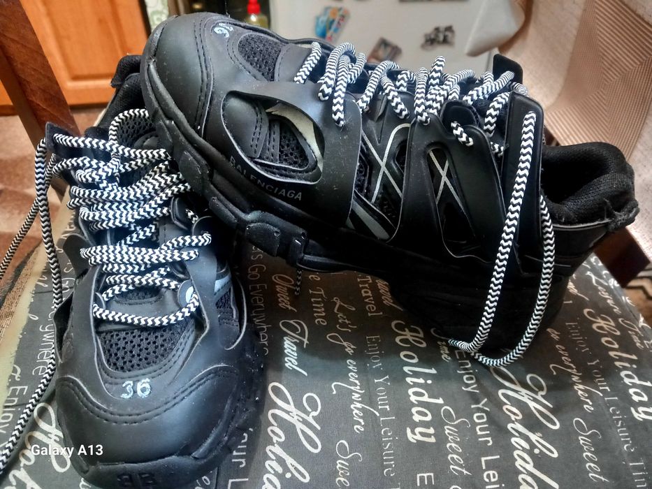 Маратонки BALENCIAGA  track 36 номер